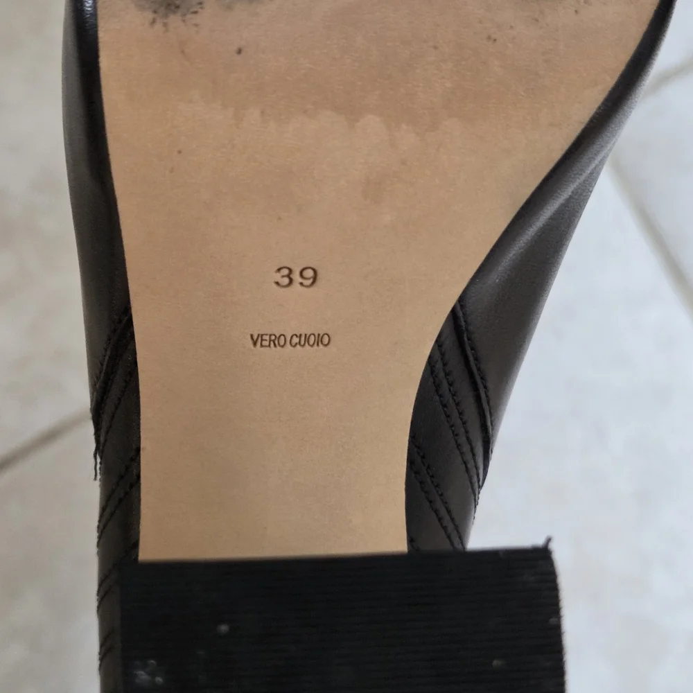 Alexander Wang Black Leather Heeled Boots - Picture 4 of 5